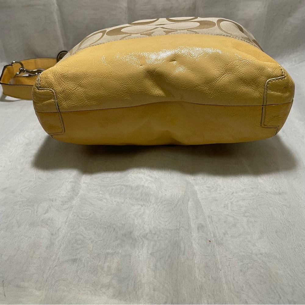 Coach Signature Hobo with Yellow Patent Leather Trim - Picture 13 of 14